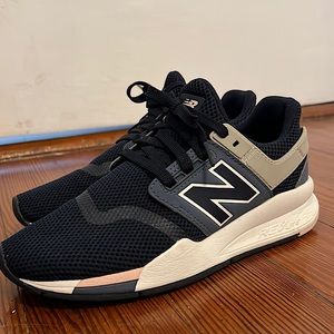 New Balance 247 Classic Rev Lite